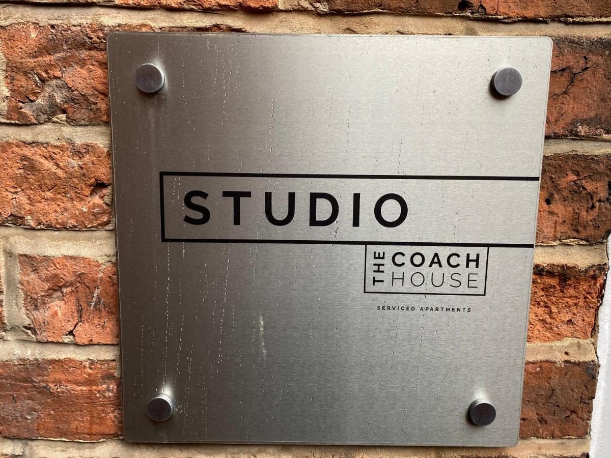 Studio At The Coach House Apartments Leeds  Esterno foto